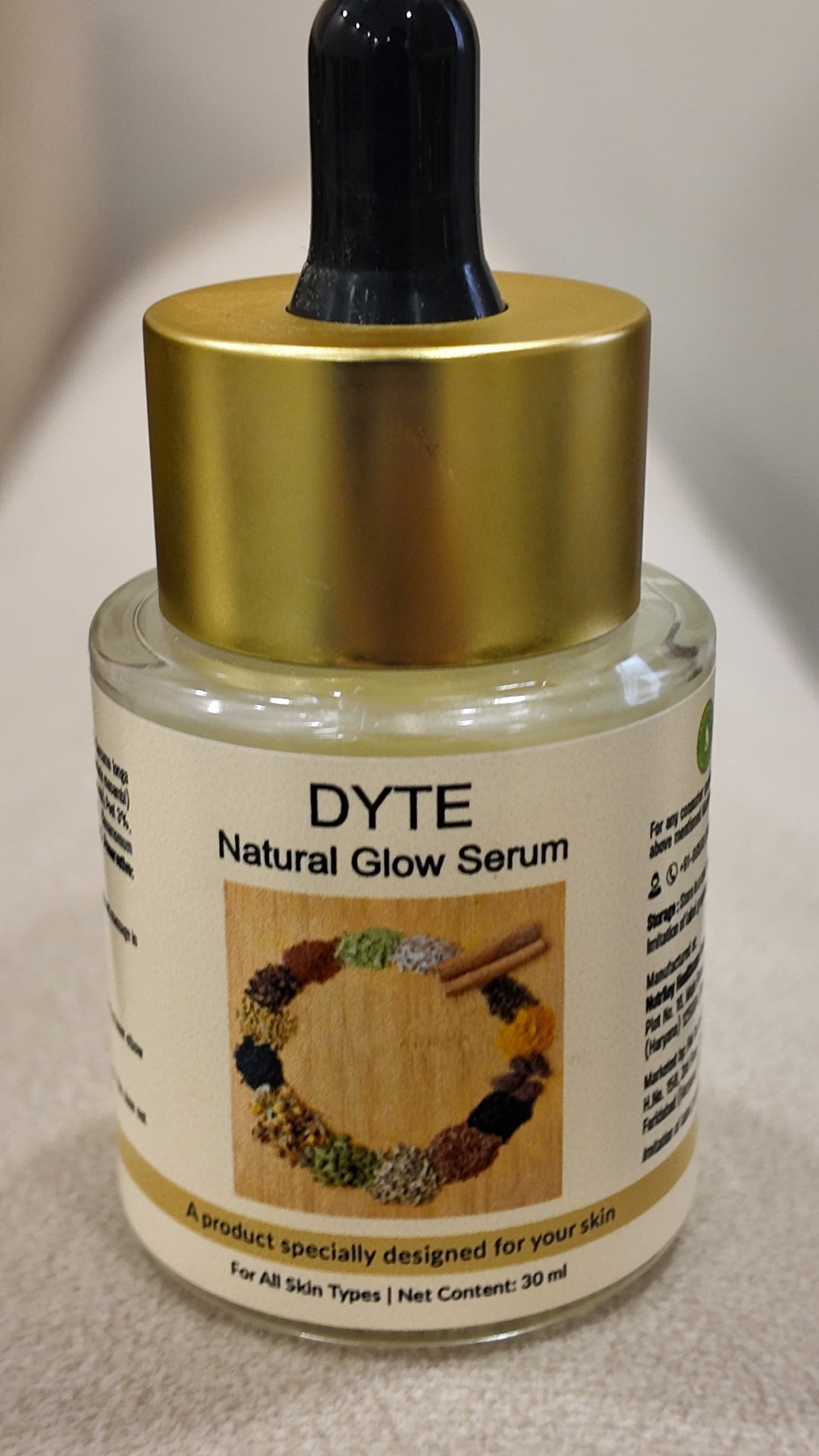 DYTE Natural Glow Serum
